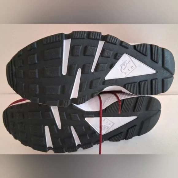 Nike Air Huarache "Red Coral” Sneakers Size 11 New/No Insoles MSRP $120 - Picture 8 of 10